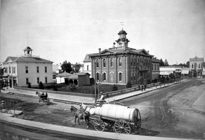 S_017_Courthouse_1880.jpg